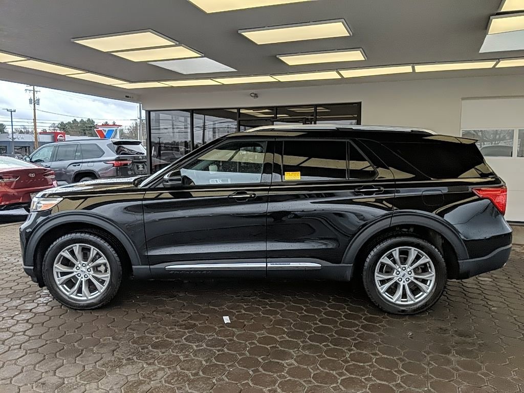 Used 2023 Ford Explorer Limited w/ Limited Technology Package image 10