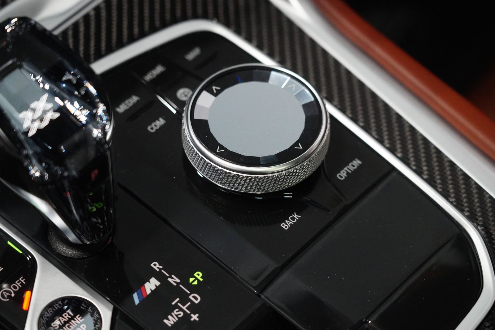 Used 2021 BMW X6 M50i w/ Executive Package image 28