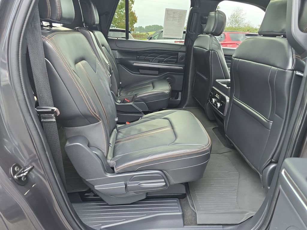 Used 2024 Ford Expedition Max Platinum image 35