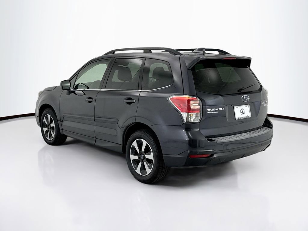 Used 2017 Subaru Forester 2.5i Limited AWD/4WD image 7