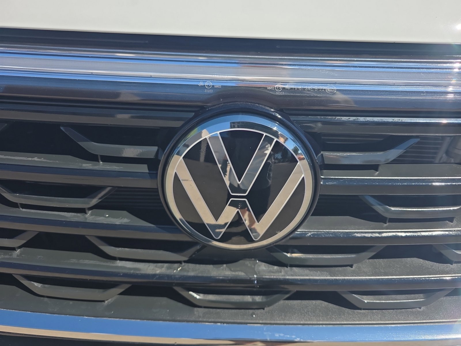 Used 2024 Volkswagen Atlas Cross Sport SE image 23