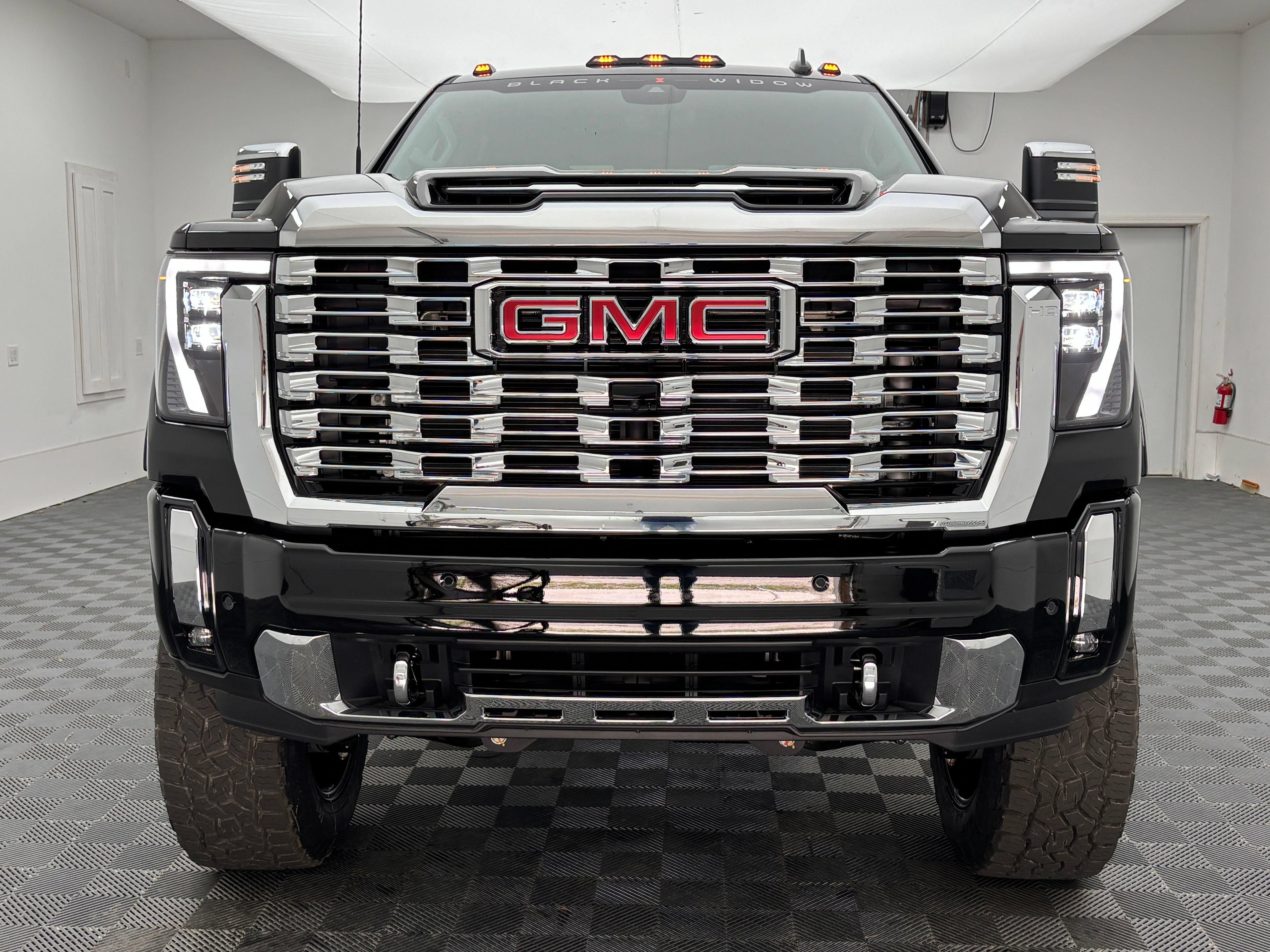 New 2026 GMC Sierra 2500 Denali w/ Denali Reserve Package AWD/4WD image 15