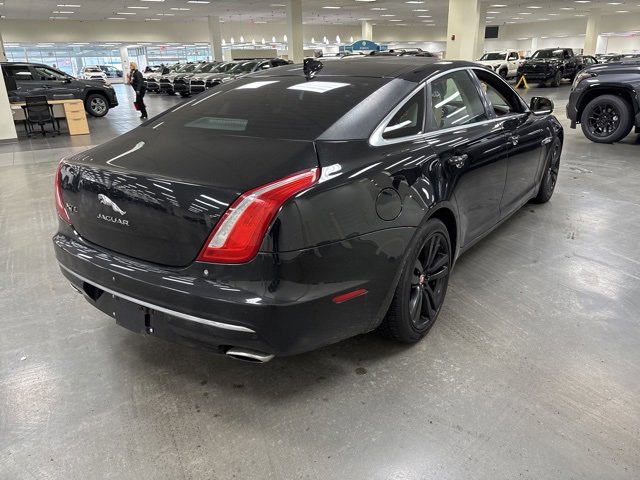 Used 2016 Jaguar XJ L Portfolio image 7