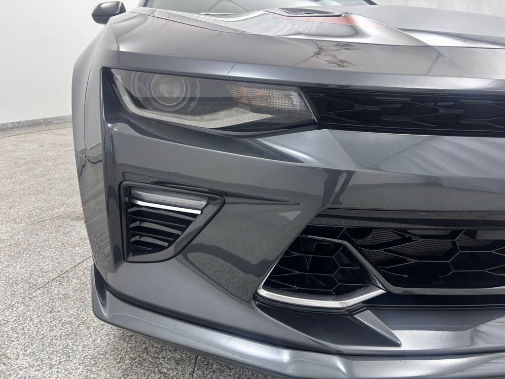Used 2017 Chevrolet Camaro SS w/ 50th Anniversary Edition image 43