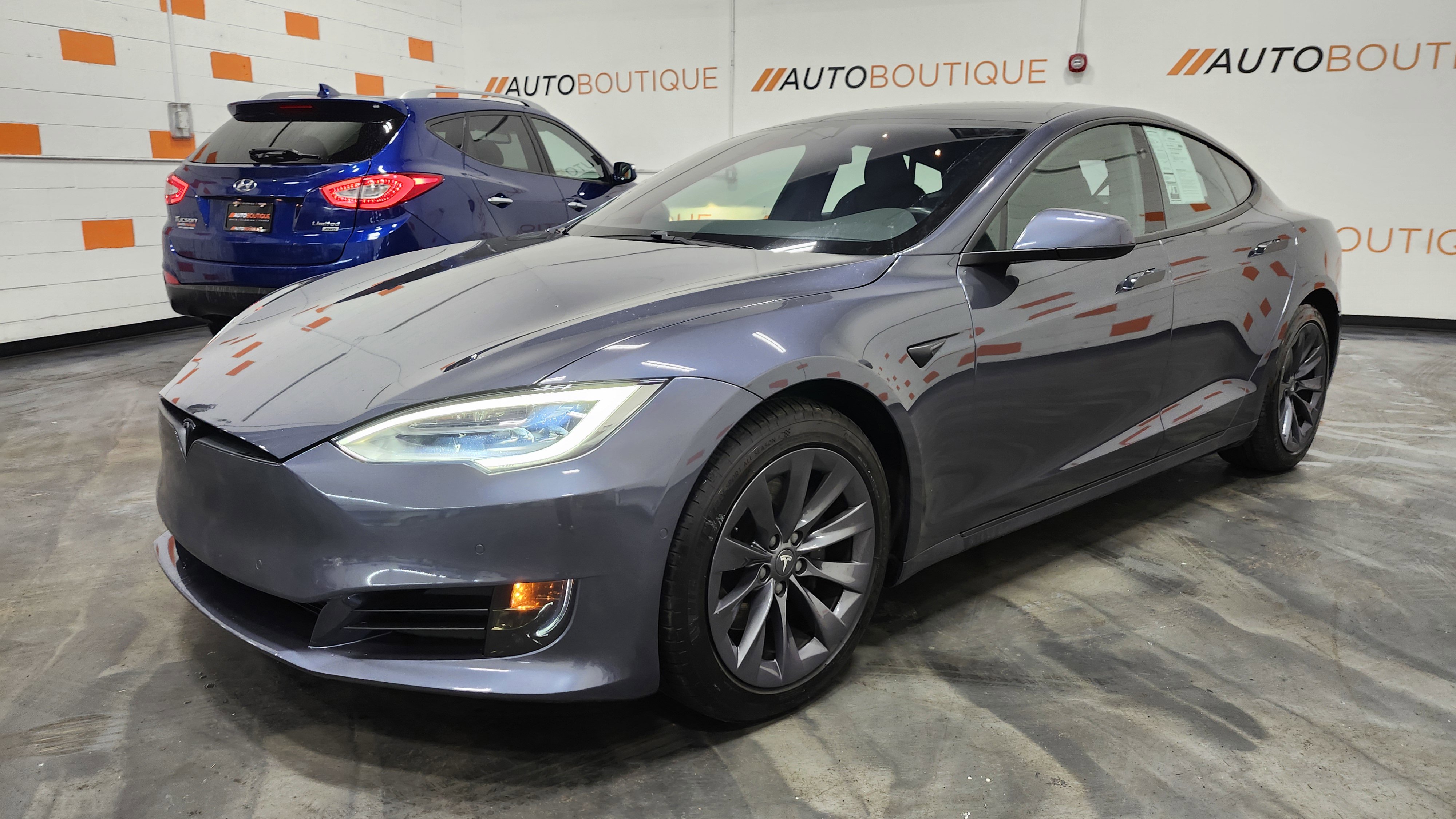 Used 2020 Tesla Model S Long Range image 12