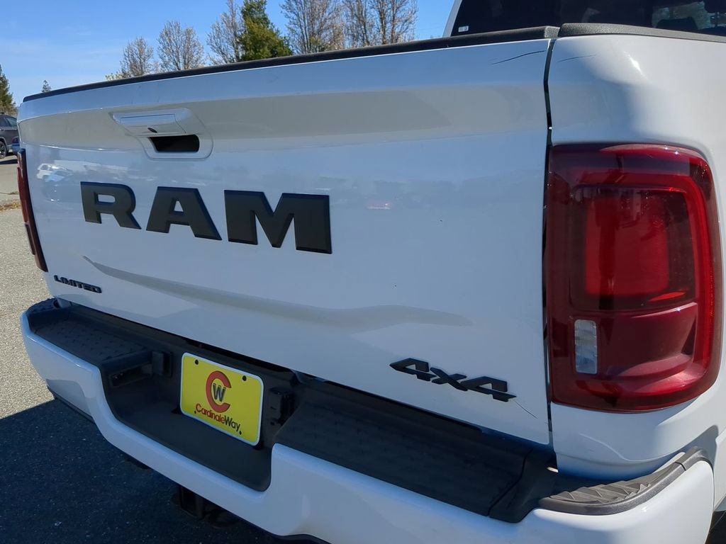 New 2026 RAM 2500 Limited AWD/4WD image 23
