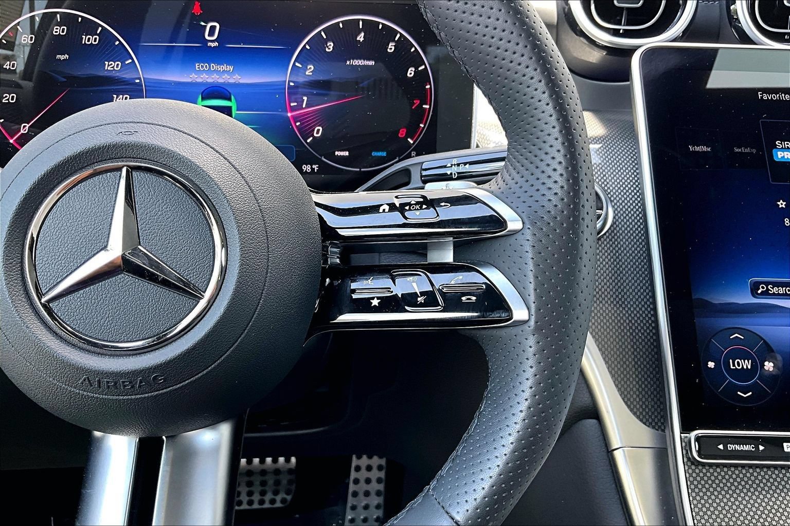 Used 2026 Mercedes-Benz GLC 300 image 19
