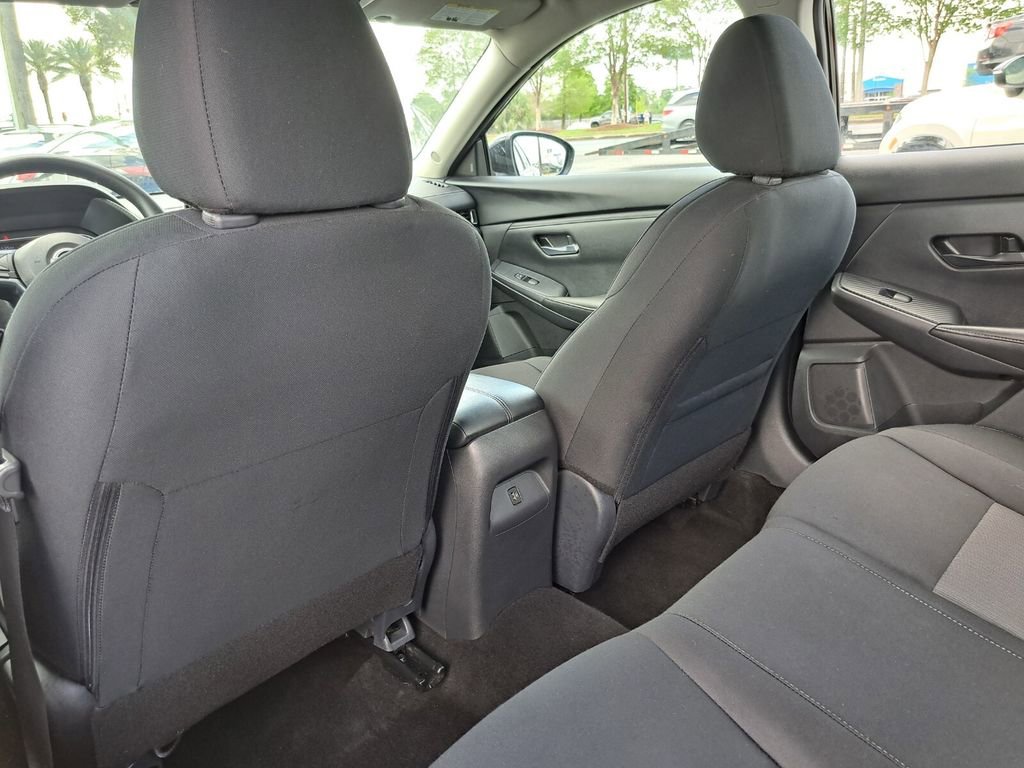 Used 2024 Nissan Sentra SV image 17