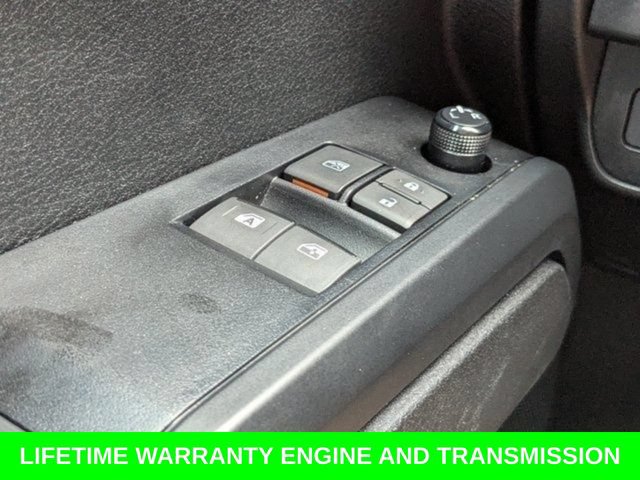 Used 2022 Toyota Tacoma SR RWD image 23
