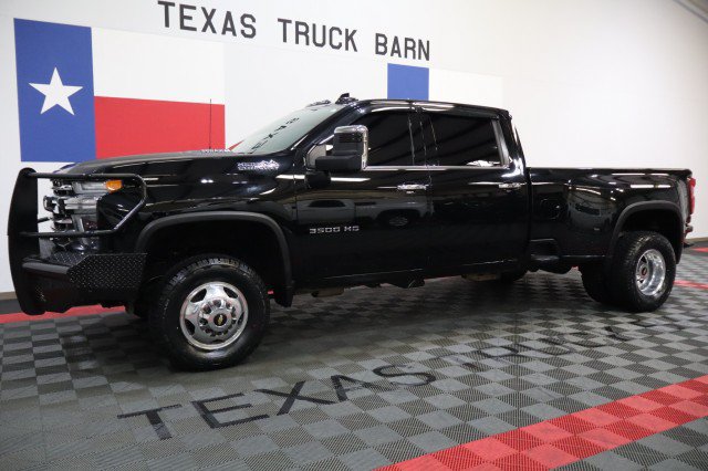Used 2020 Chevrolet Silverado 3500 High Country w/ Safety Package II AWD/4WD image 2