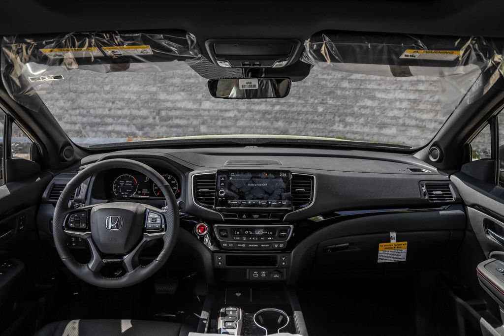 New 2026 Honda Ridgeline Black Edition image 11