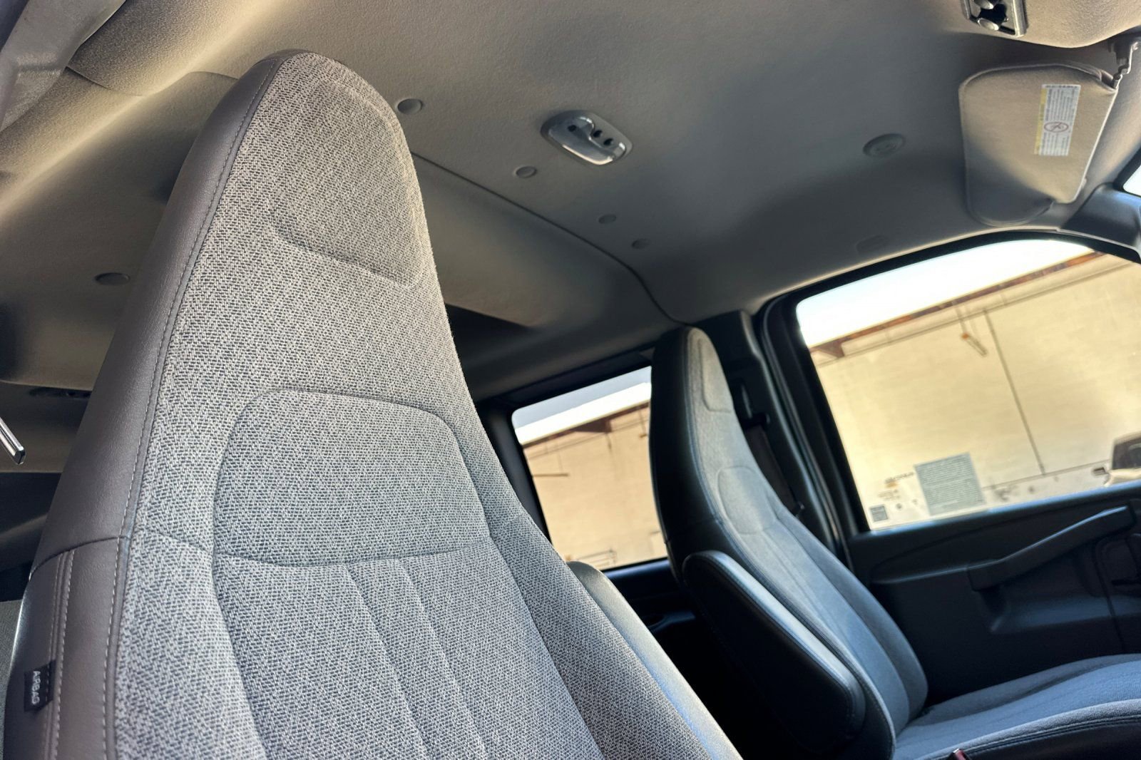 Certified 2019 Chevrolet Express 3500 LT w/ LT Preferred Equipment Group image 21