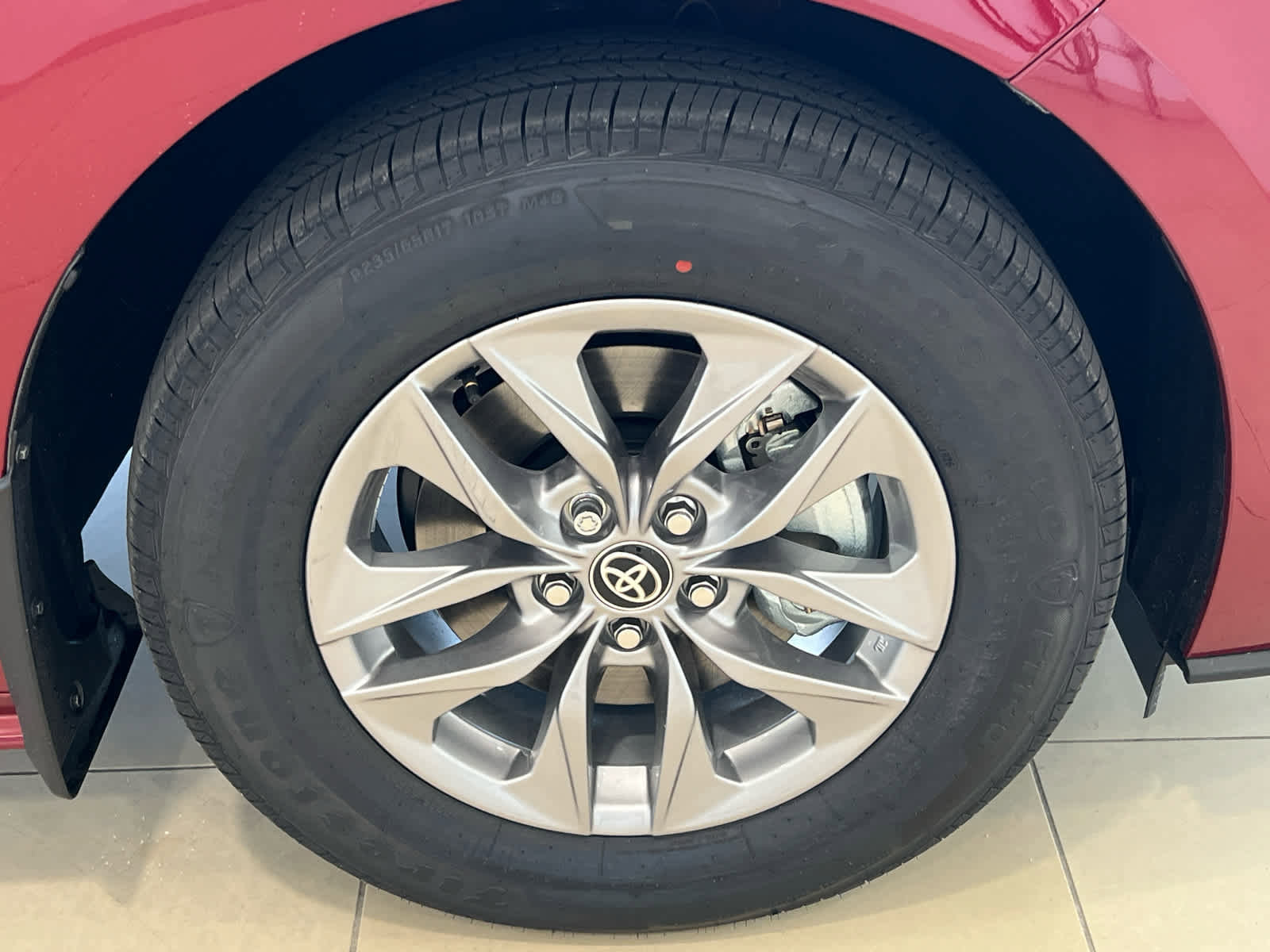 New 2026 Toyota Sienna XLE FWD image 8