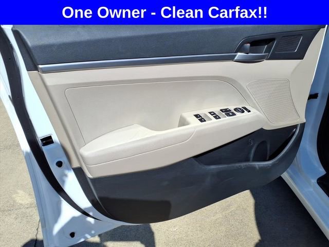 Used 2019 Hyundai Elantra SE image 17