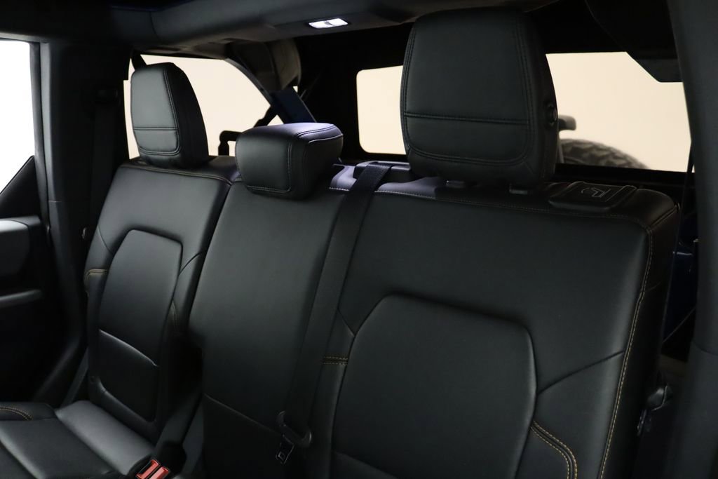 Used 2021 Ford Bronco Badlands image 18