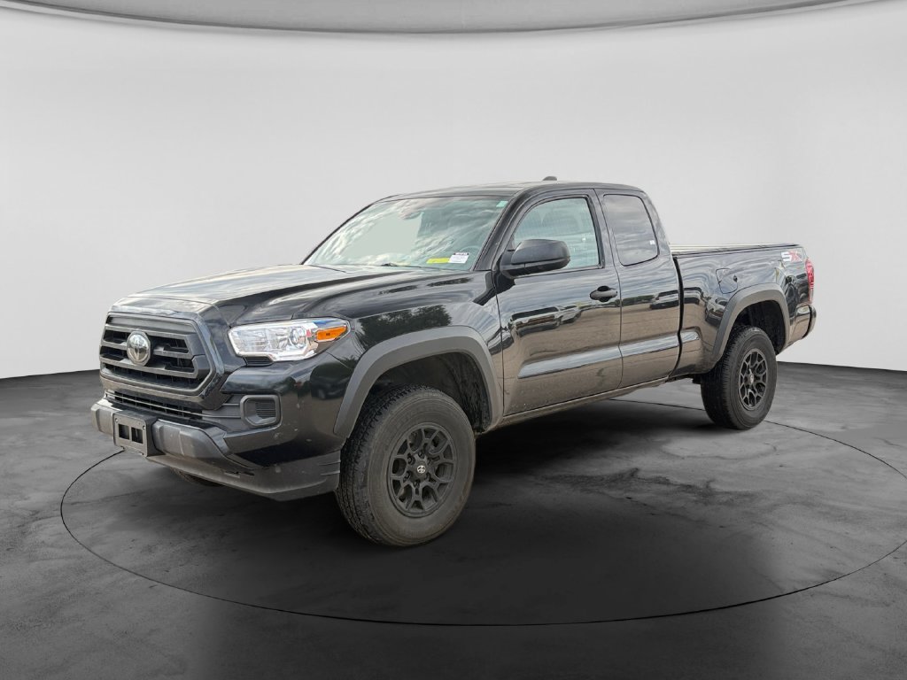 Used 2022 Toyota Tacoma SR w/ SX Package AWD/4WD image 3