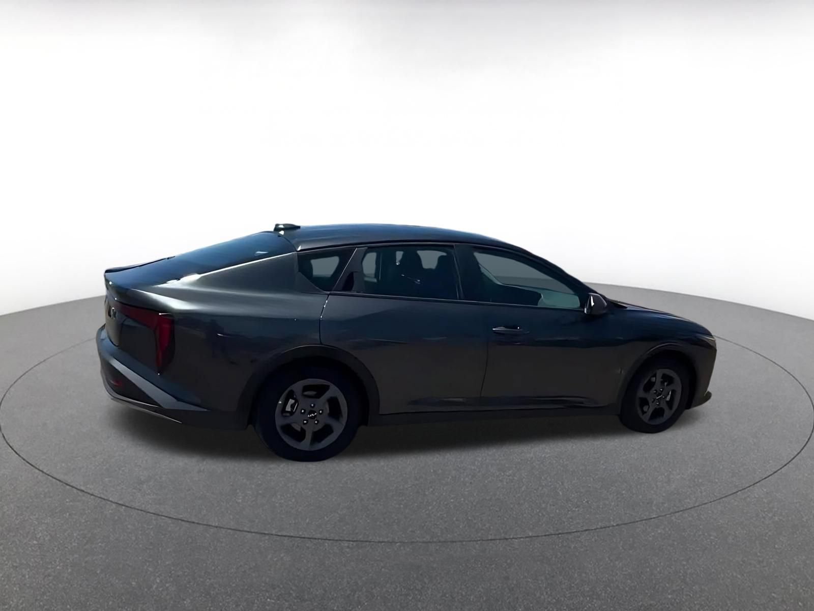 Used 2025 Kia K4 FWD image 6