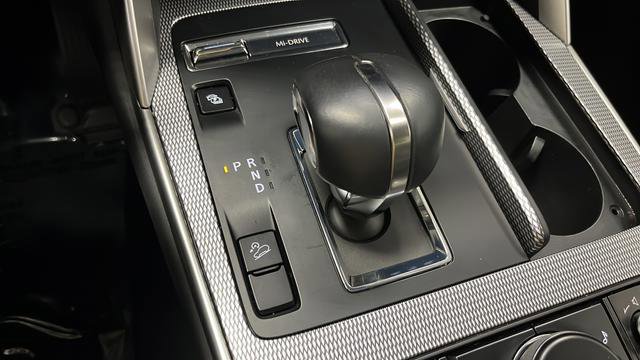 Used 2024 MAZDA CX-90 Plug-In Hybrid w/ Preferred AWD/4WD image 19