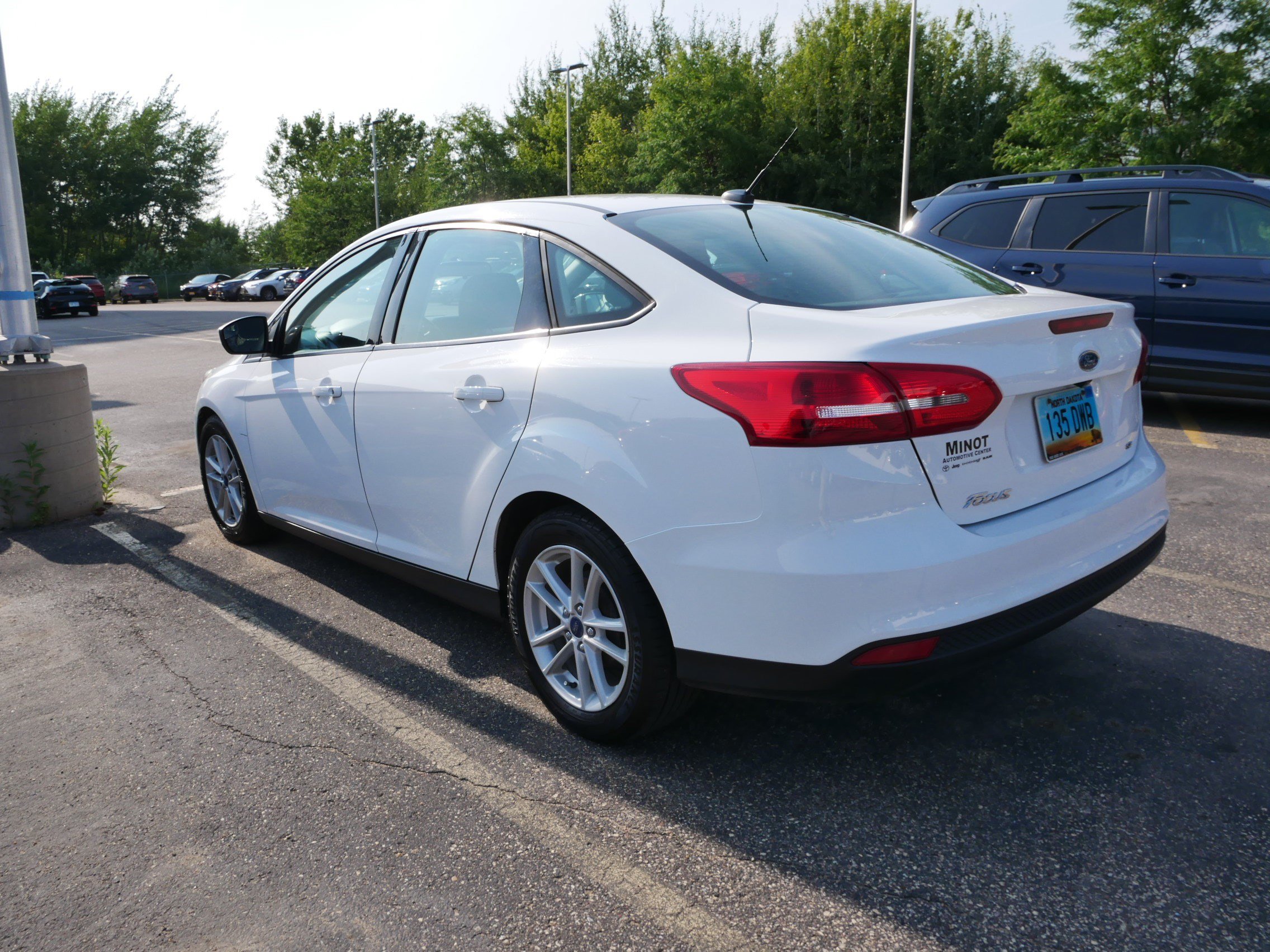 Used 2018 Ford Focus SE FWD image 5