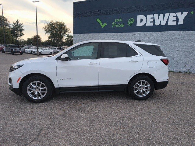 Used 2022 Chevrolet Equinox LT image 2