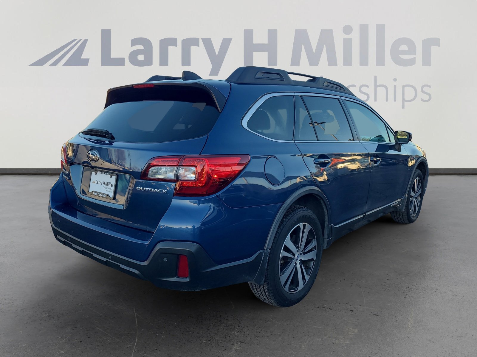 Used 2019 Subaru Outback 2.5i Limited w/ Protection Package #1 image 5
