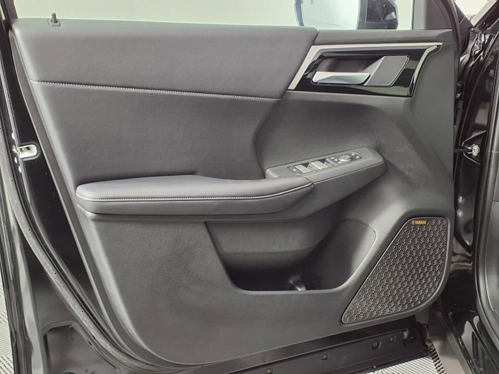 Used 2025 Mitsubishi Outlander SE AWD/4WD image 21