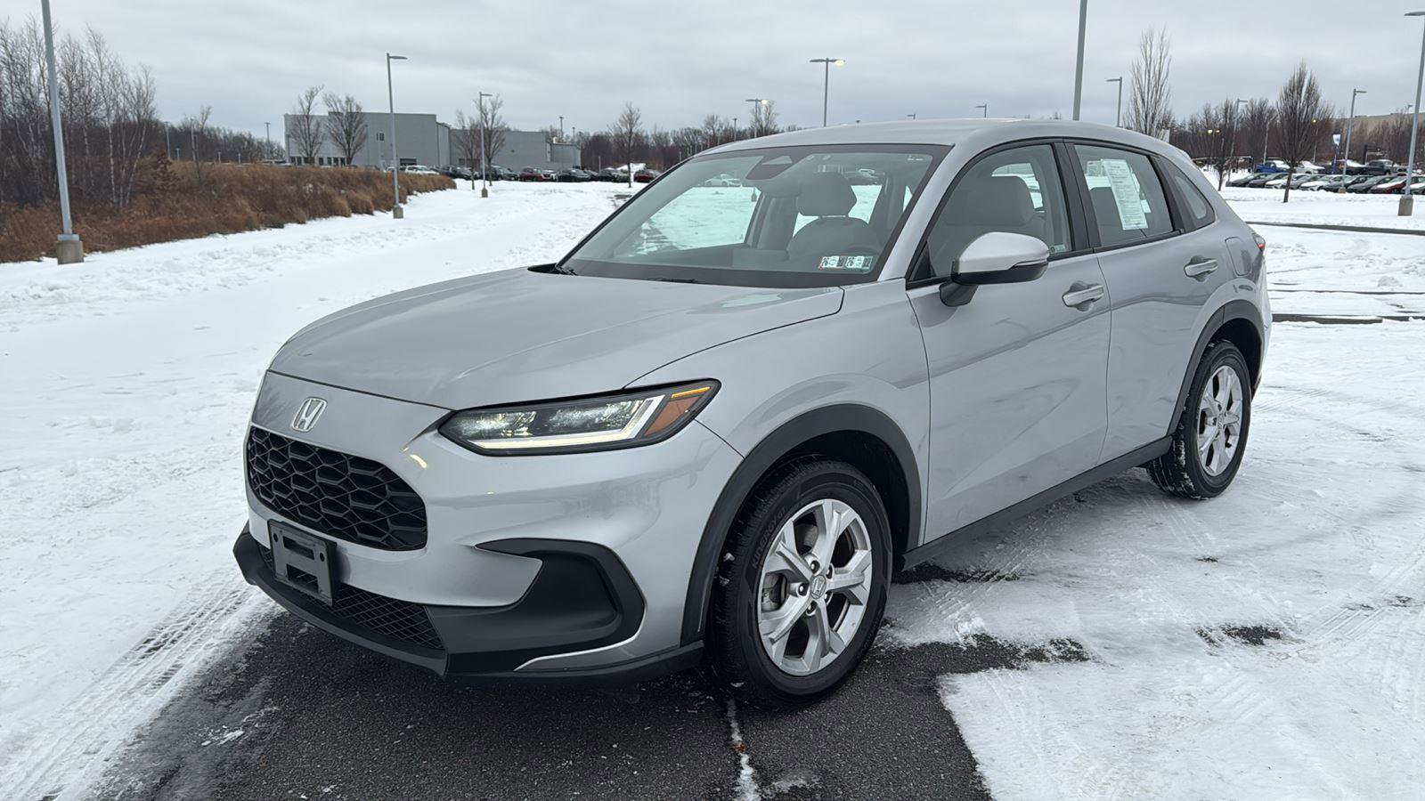Used 2023 Honda HR-V LX image 15