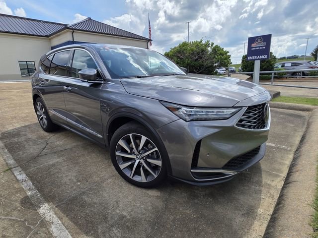 Used 2025 Acura MDX FWD w/ Technology Package image 10