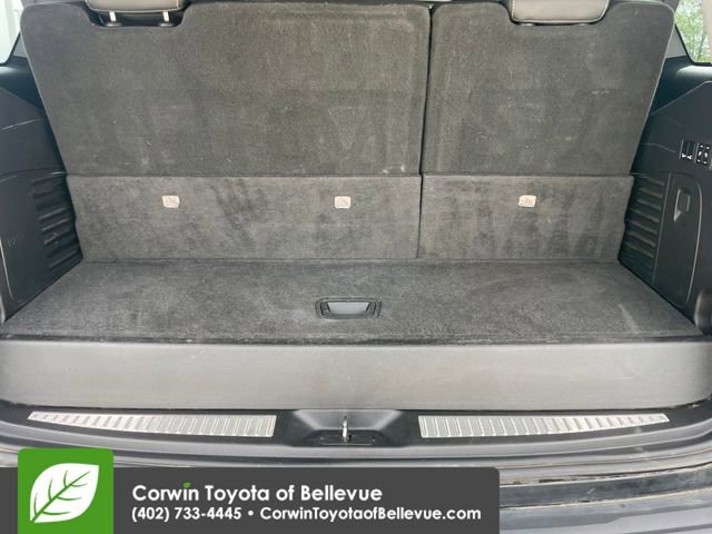 Used 2017 Chevrolet Tahoe Premier AWD/4WD image 30