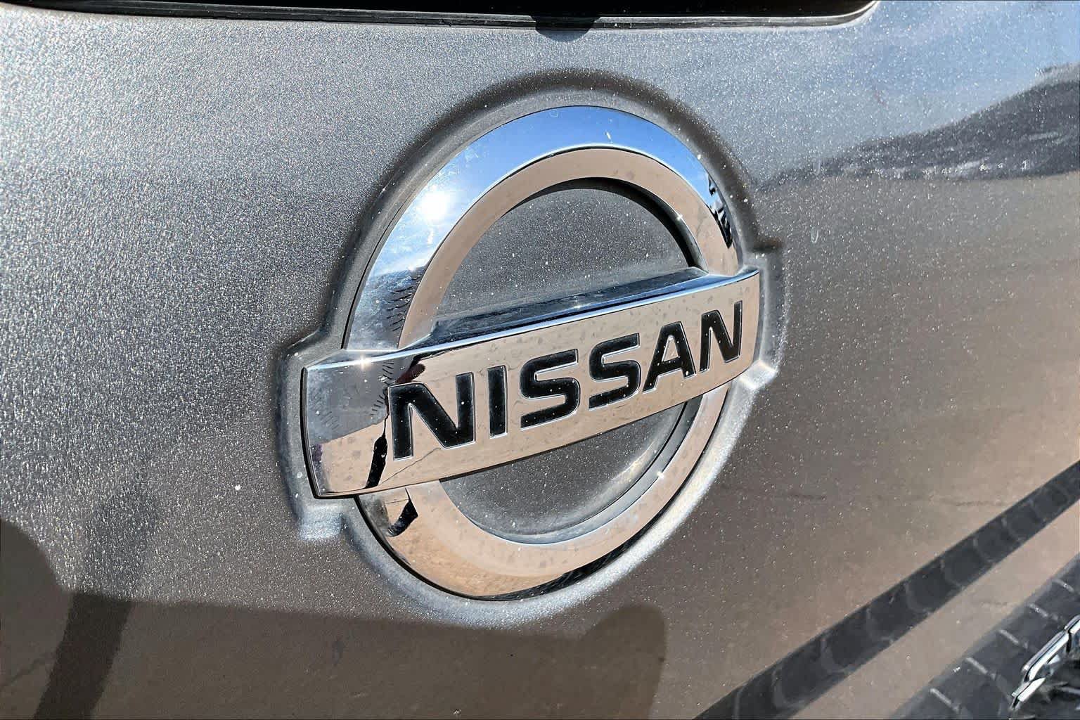 Used 2021 Nissan Titan SV w/ SV Convenience Package AWD/4WD image 29