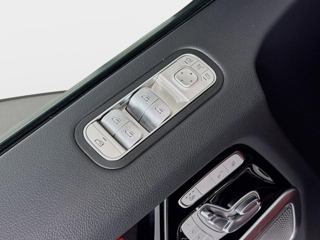 Used 2023 Mercedes-Benz G 550 image 20