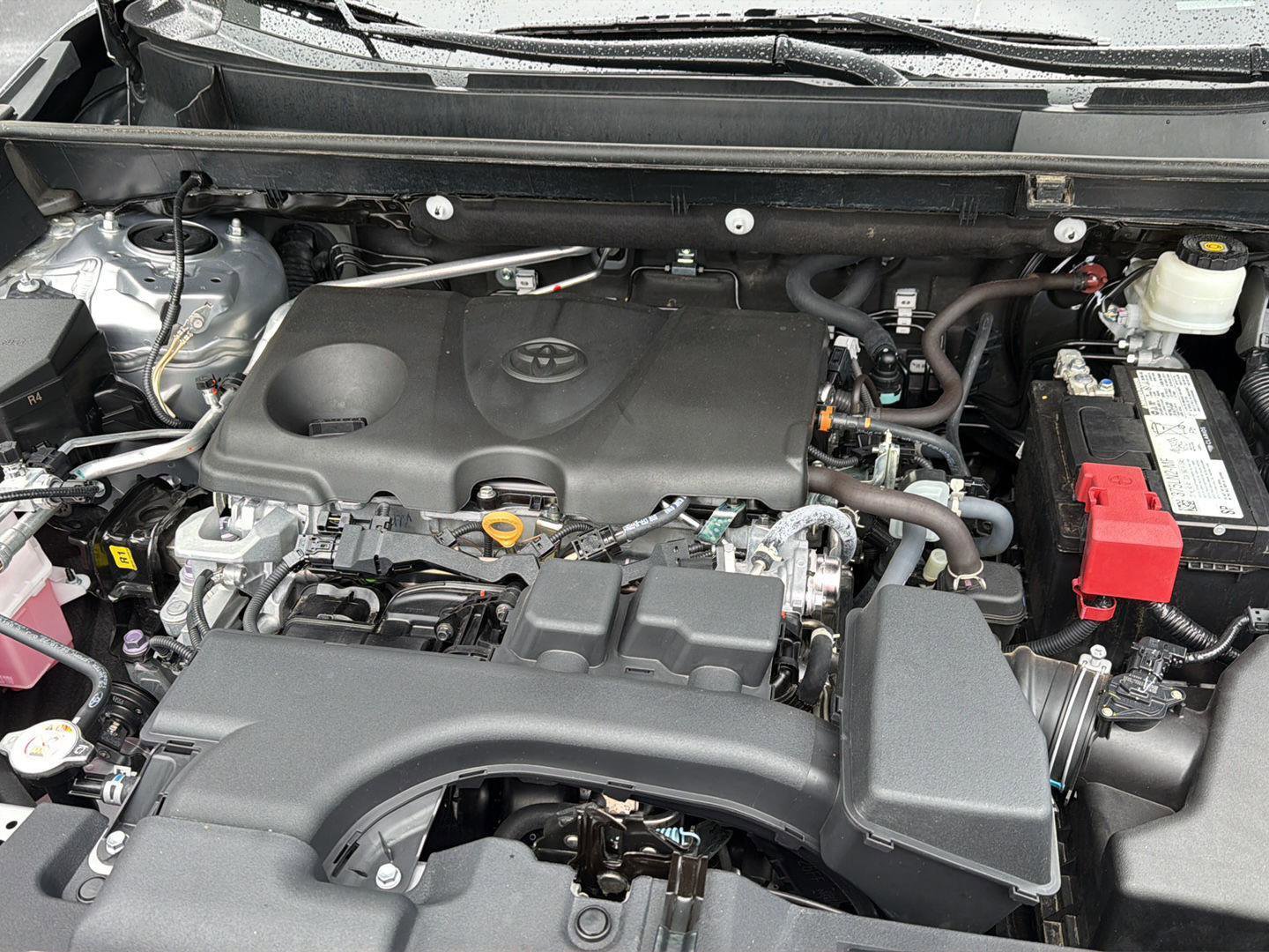 Used 2022 Toyota RAV4 Limited FWD image 37