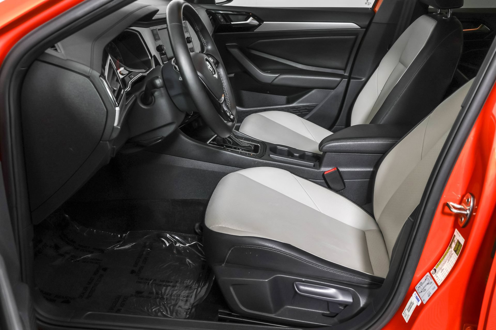 Used 2019 Volkswagen Jetta R-Line w/ R-Line Cold Weather Package FWD image 22