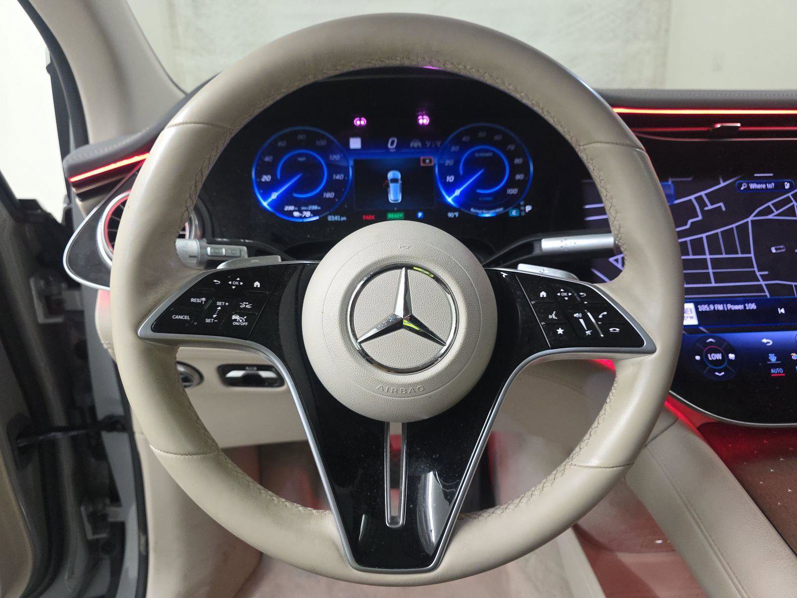 Used 2023 Mercedes-Benz EQS 580 4MATIC SUV image 13