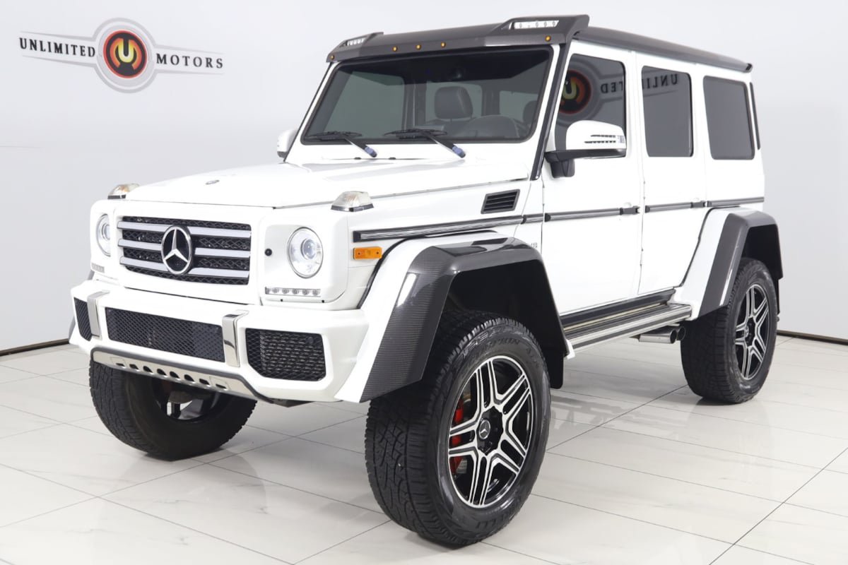 Used 2017 Mercedes-Benz G 550 Squared image 5