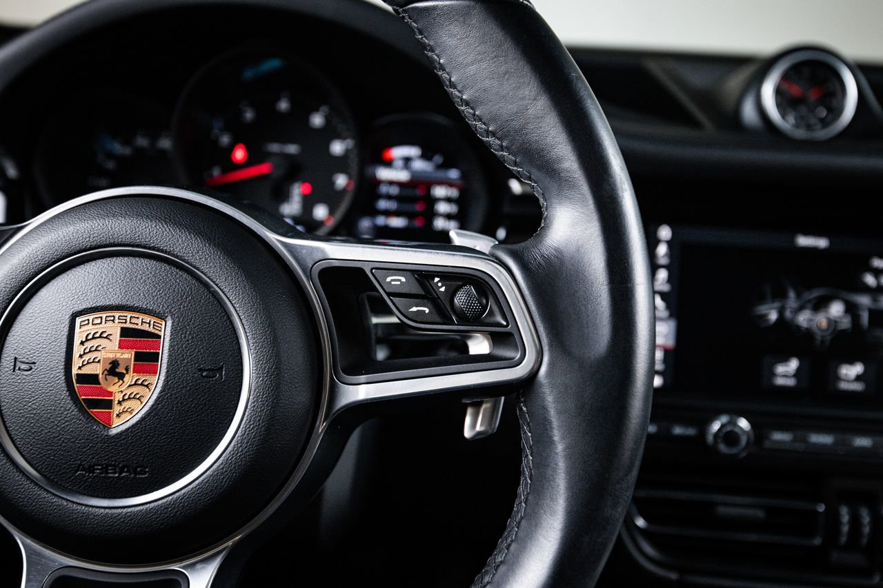 Used 2019 Porsche Macan AWD/4WD image 16