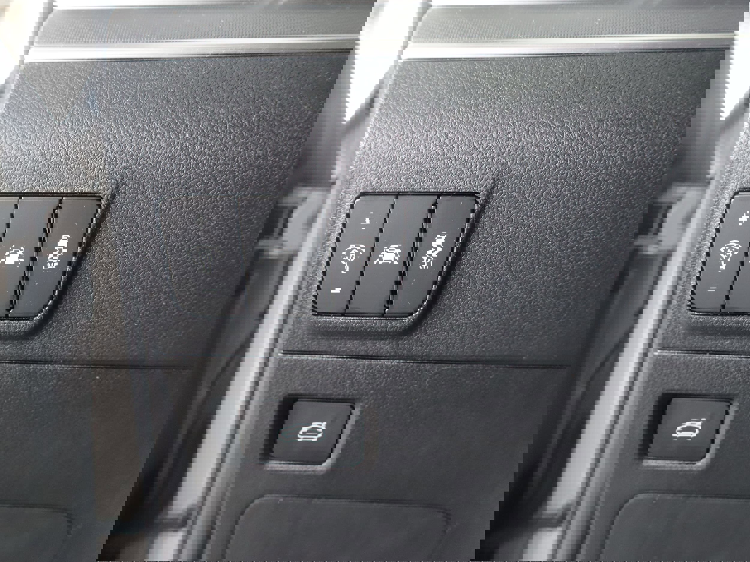 Used 2024 Kia K5 GT-Line image 16