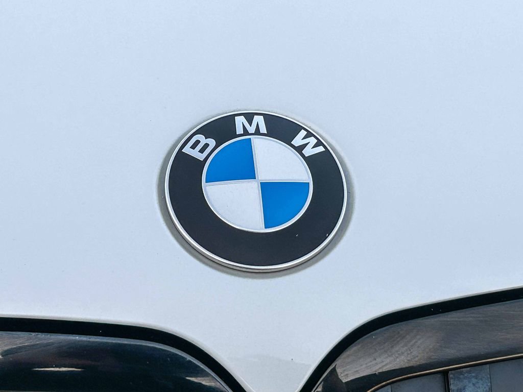 Used 2020 BMW X7 xDrive40i w/ M Sport Package AWD/4WD image 6