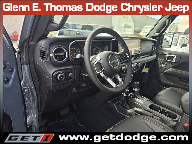 New 2026 Jeep Wrangler Unlimited Sahara AWD/4WD image 8