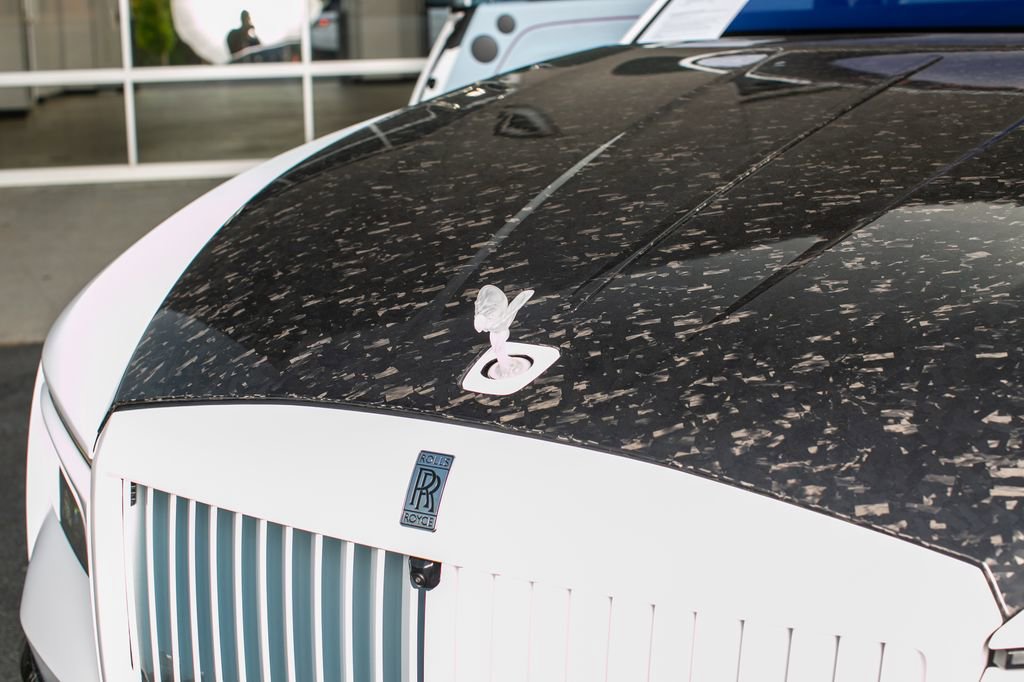 Used 2024 Rolls-Royce Spectre w/ Spectre Launch Package image 6