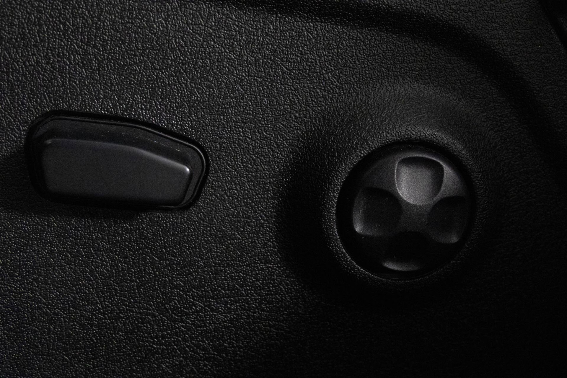 Used 2018 Dodge Journey GT image 19