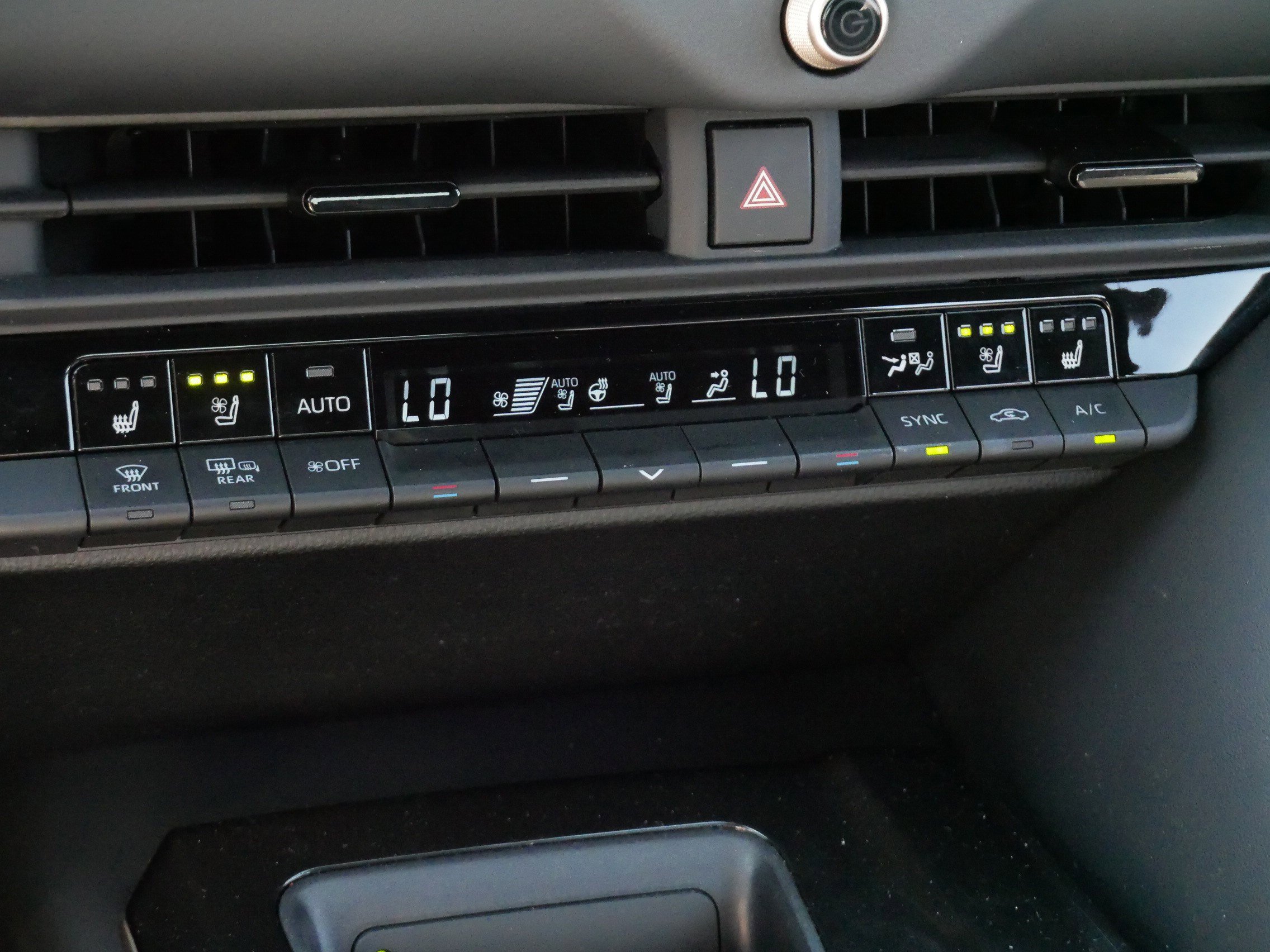 Certified 2025 Toyota Crown AWD/4WD image 23