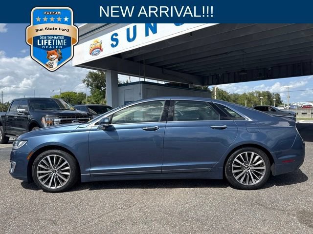 Used 2019 Lincoln MKZ Premiere FWD image 1