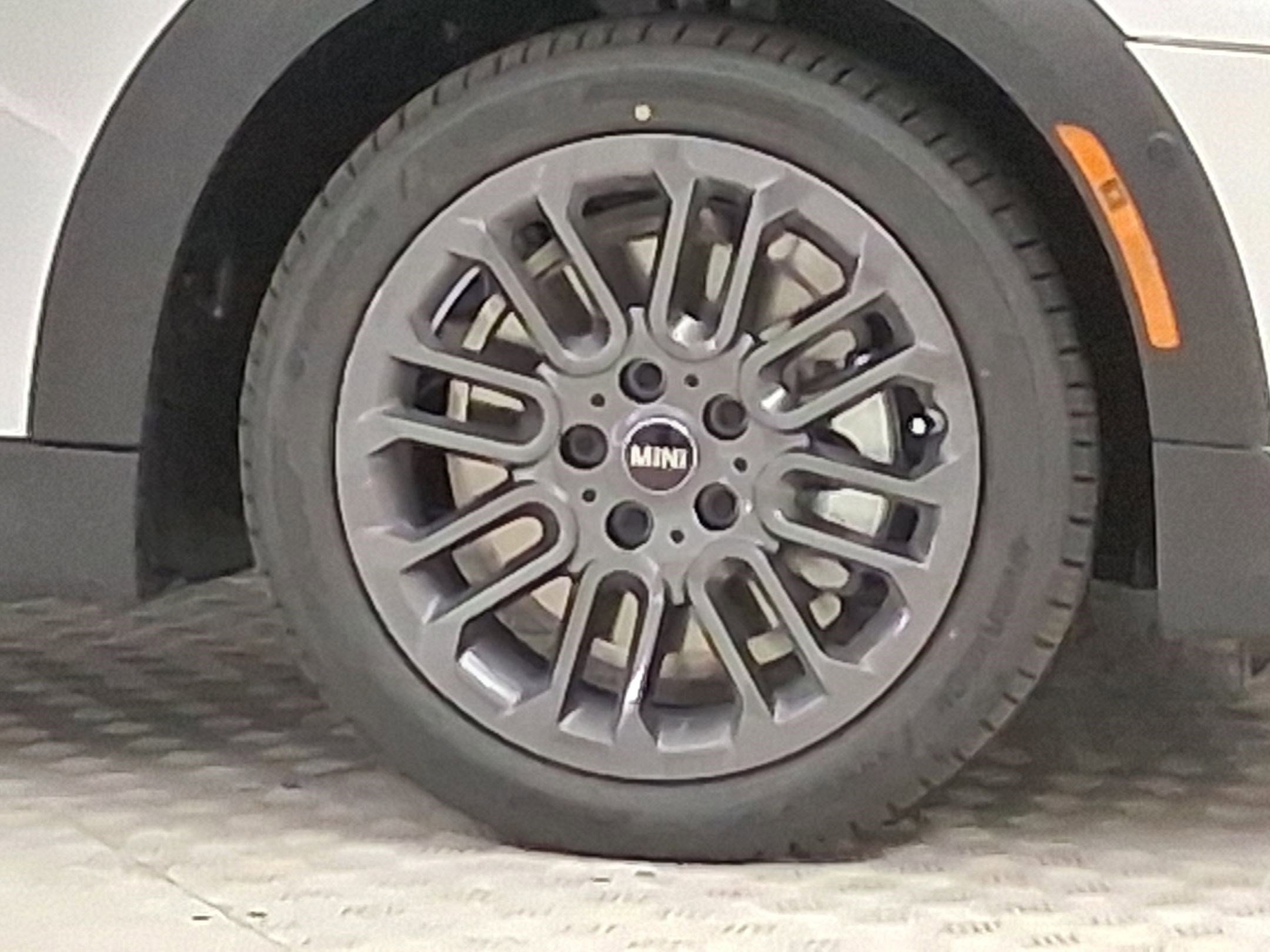 New 2026 MINI Cooper 2-Door Hardtop image 10