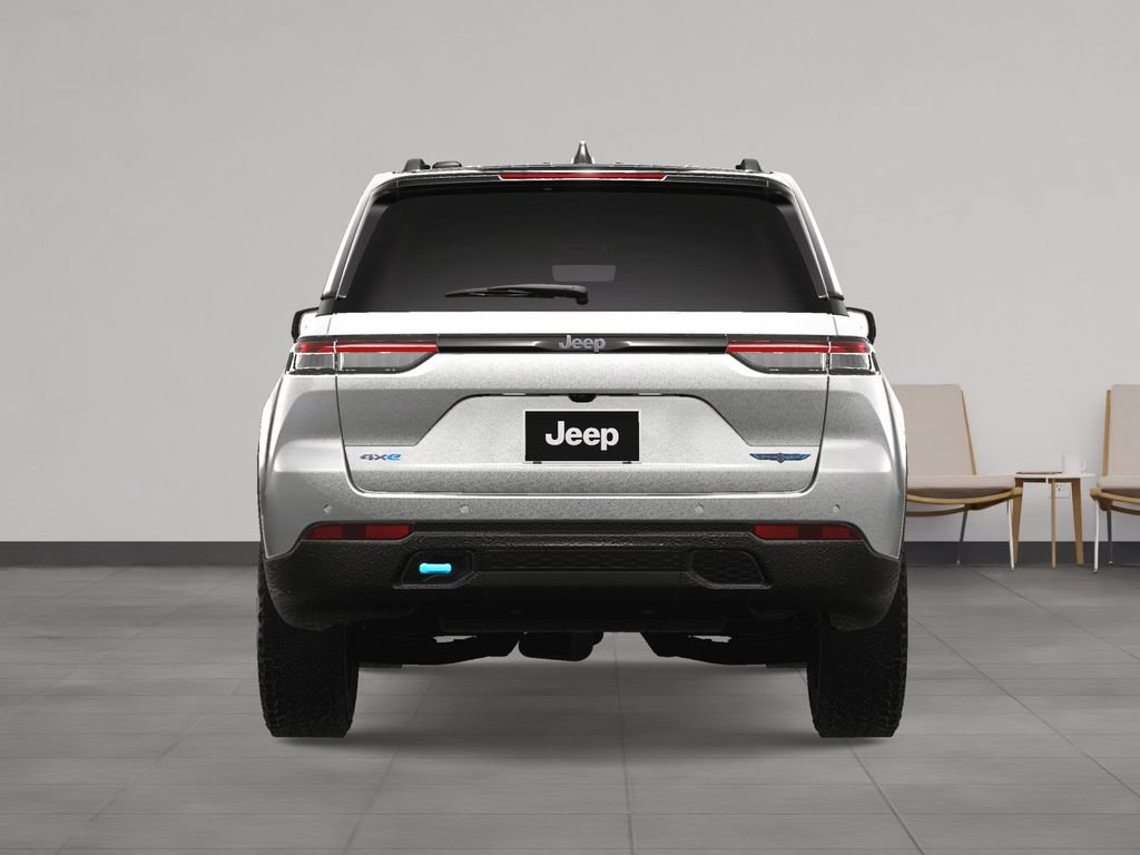 New 2024 Jeep Grand Cherokee Trailhawk w/ Advanced Protech Group II AWD/4WD image 11