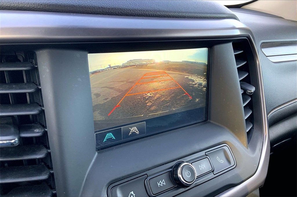 Used 2017 GMC Acadia SLE w/ Driver Alert Package I image 15