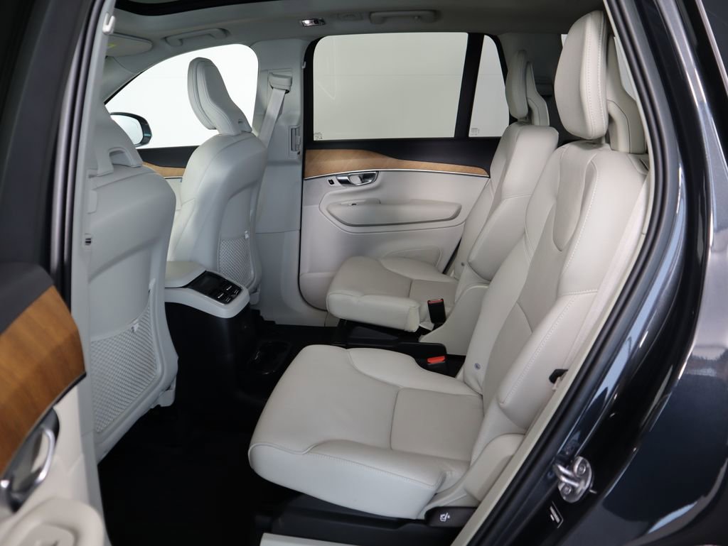 Used 2022 Volvo XC90 T8 Inscription Expression image 22