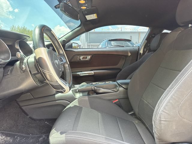 Used 2016 Ford Mustang Coupe RWD image 12