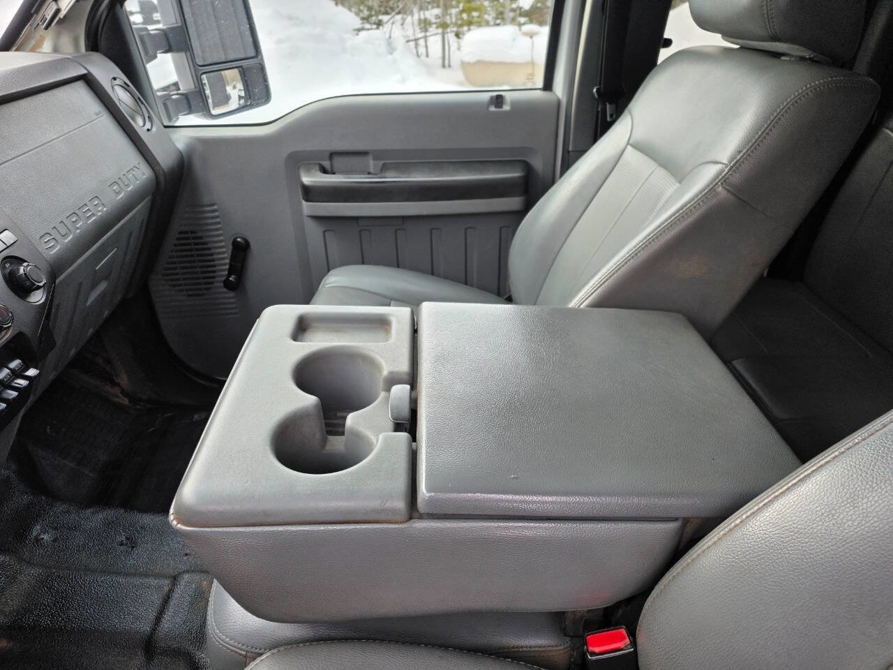 Used 2012 Ford F450 XL w/ XL Value Pkg image 27