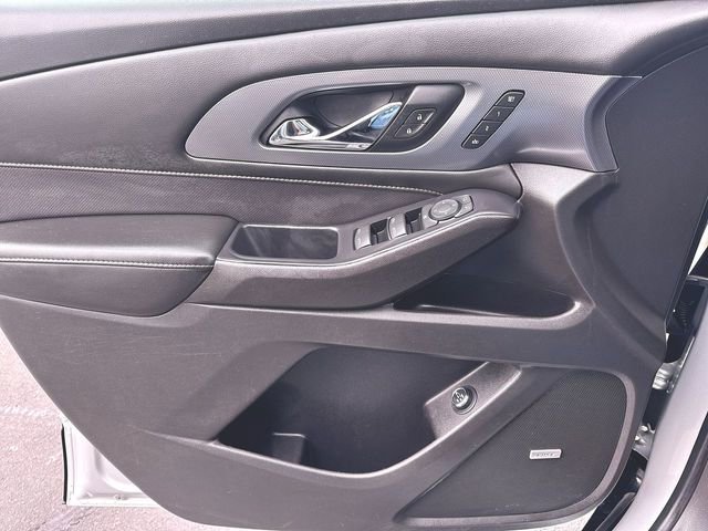 Used 2021 Chevrolet Traverse Premier w/ Redline Edition AWD/4WD image 23